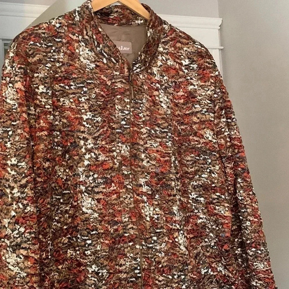 Zip Jacket 18 - Picture 2 of 9